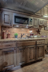 lone-star-shipping-container-home-6